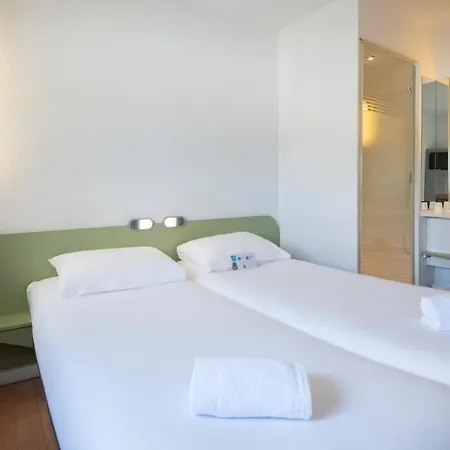 호텔 Ibis Budget 2*