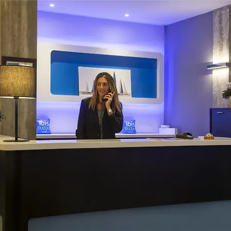 Ibis Budget Hotel 2*