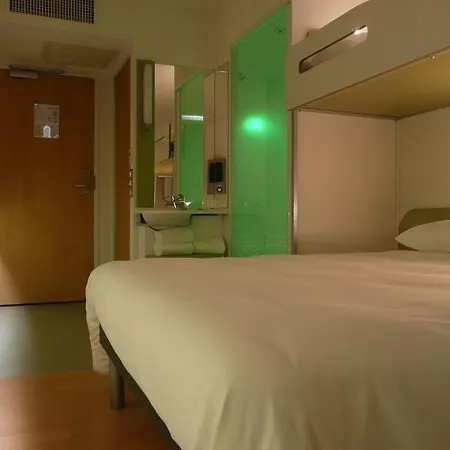 Ibis Budget