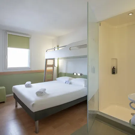 Ibis Budget ホテル 2*