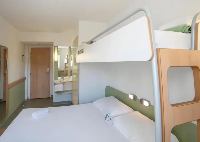 Ibis Budget Hotell